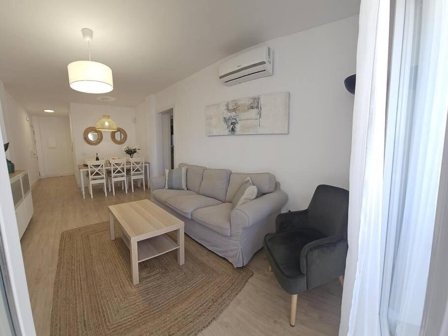 Spacious Front Line 3 Bedroom With Amazing Sea Views A Few Steps From The By Namaste Elite * Benalmadena
